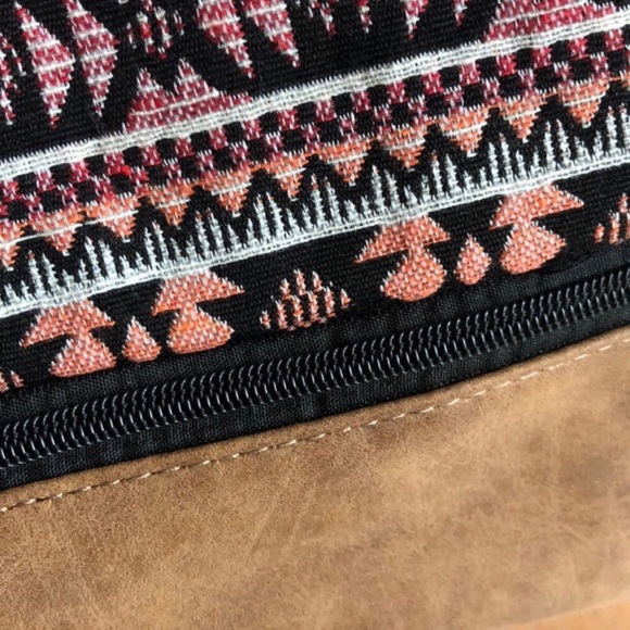 💥LAST ONE💥 Aztec Weekender Bag - Picture 7 of 7